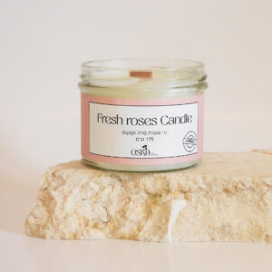 Fresh roses Candle