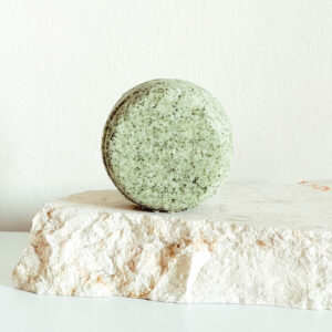 שמפו מוצק טבעי רוזמרין וסרפד